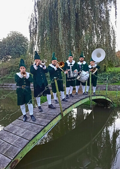 Déambulation "Les saltimbanques borains"
