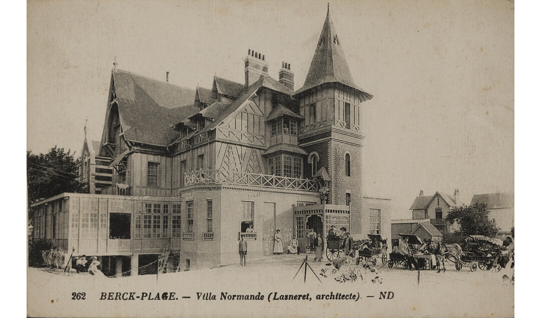 Anonyme, La Villa Normande, carte postale n&b, ca. 1900, coll. Fonds documentaire Musée Opale Sud, Berck-sur-Mer