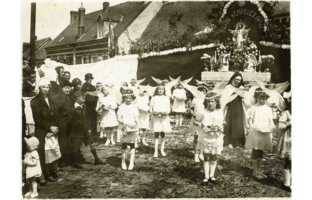 Procession de la Fête Dieu, photo N&B, coll. Archives municipales, Berck